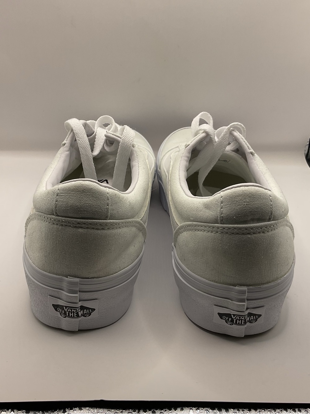 Vans Ward Sneakers Low-Top Lace Up Signature Rubber Waffle Outsole Size Women 10 - Picture 3 of 10
